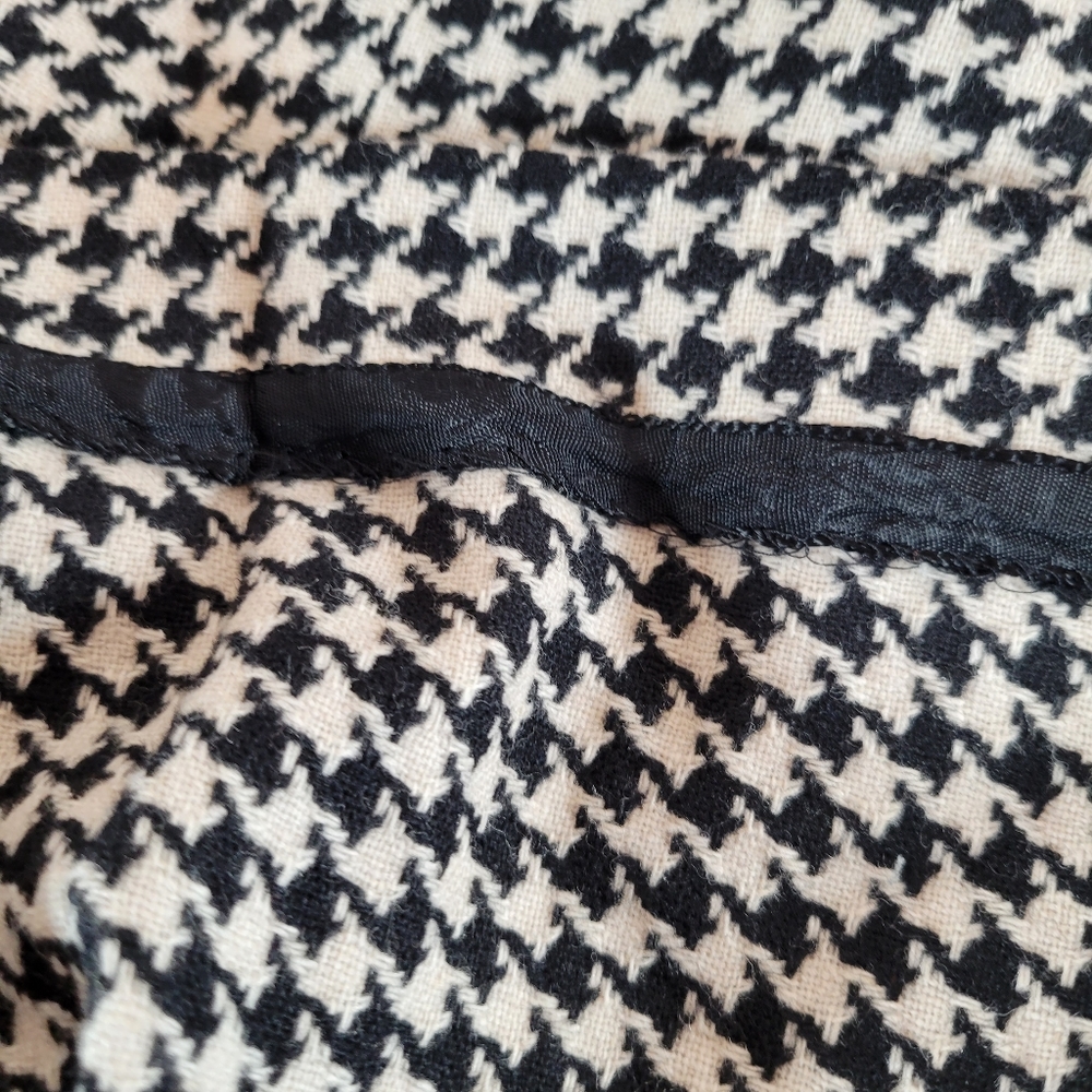 Eddie Bauer Womens Black and Cream Houndstooth A-line Skirt Size 6 - Picture 7 of 14